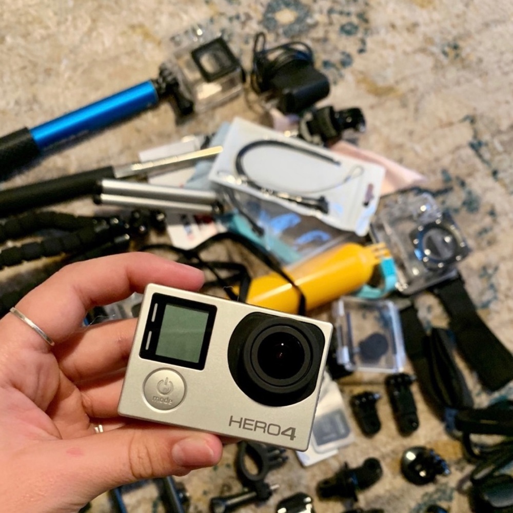 Go pro hero 4 silver w/ attachments